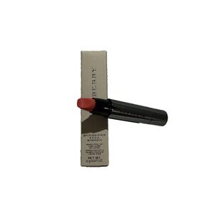 Burberry Full Kisses Shaped & Full Lips Long Lasting Lip Color Coral Red No. 525